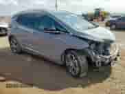 2020 Chevrolet Bolt EV 2LT z VIN 1G1FX6S06L4137097, wystawiony jako Copart lot #58361145 z przebiegiem 37 304 mil mil oraz Szkoda całkowita • Salvage title. Historia ofert i sprzedaży dostępna na DreamBid. Obrazek 4.