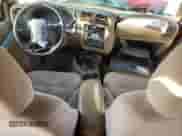 2002 Chevrolet Blazer LS z VIN 1GNDT13W12K191392, wystawiony jako Copart lot #51730254 z przebiegiem Nie podano mil oraz Szkoda całkowita • Salvage title. Historia ofert i sprzedaży dostępna na DreamBid. Obrazek 8.