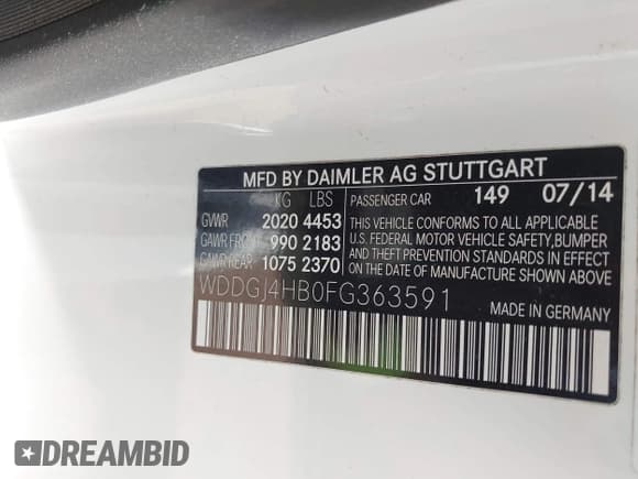 ✅ 2015 Mercedes-Benz C 250 • VIN: WDDGJ4HB0FG363591 • Lot: 43072188. Wystawiony na IAAI z przebiegiem 113 831 mil. Bezpłatny archiwum sprzedaży aukcyjnych z USA i szczegółowy raport historii pojazdu na DreamBid. Zdjęcie 9.