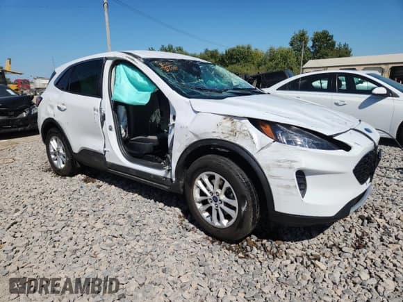 ✅ 2022 Ford Escape SE • VIN: 1FMCU9G67NUA29930 • Lot: 72068055. Listed on Copart with Not provided. Free auction sales archive from the USA and detailed vehicle history report at DreamBid. Image 4.