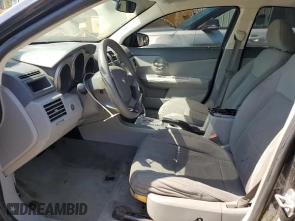 ✅ 2008 Dodge Avenger SXT • VIN: 1B3LC56K48N183400 • Lot: 70319274. Wystawiony na Copart z przebiegiem 194 752 mil. Bezpłatny archiwum sprzedaży aukcyjnych z USA i szczegółowy raport historii pojazdu na DreamBid. Zdjęcie 7.