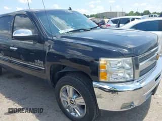 2013 Chevrolet Silverado 1500 LT с VIN 3GCPCSE0XDG224193, выставлен на аукционе IAAI как лот 42959146 с пробегом 136 139 миль миль и . История ставок и продаж доступна на DreamBid. Изображение 1.