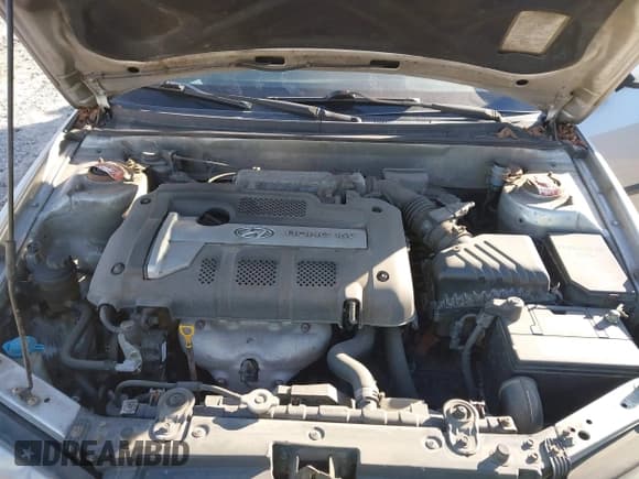 ✅ 2005 Hyundai Elantra GLS • VIN: KMHDN56D85U132543 • Lot: 41412307. Wystawiony na IAAI z przebiegiem 153 081 mil. Bezpłatny archiwum sprzedaży aukcyjnych z USA i szczegółowy raport historii pojazdu na DreamBid. Zdjęcie 10.