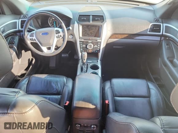 ✅ 2014 Ford Explorer Limited • VIN: 1FM5K8F86EGA49810 • Лот: 82183525. Опубликован ранее на Copart с пробегом 184 002 миль. Бесплатный доступ к архиву аукционных продаж из США и подробный отчёт об истории автомобиля на DreamBid. Изображение 8.