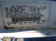 ✅ 1995 Ford Econoline Cargo • VIN: 1FBHE31G7SHC09293 • Lot: 42820648. Wystawiony na IAAI z przebiegiem 202 935 mil. Bezpłatny archiwum sprzedaży aukcyjnych z USA i szczegółowy raport historii pojazdu na DreamBid. Zdjęcie 9.