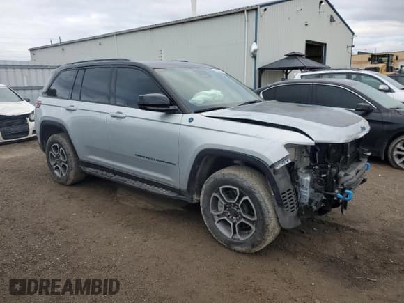 ✅ 2022 Jeep Grand Cherokee Trailhawk • VIN: 1C4RJYC69N8734874 • Лот: 89509435. Опубликован ранее на Copart с пробегом 25 127 миль. Бесплатный доступ к архиву аукционных продаж из США и подробный отчёт об истории автомобиля на DreamBid. Изображение 4.
