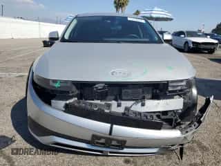 ✅ 2023 Hyundai Ioniq 5 SEL • VIN: KM8KNDAF6PU198389 • Lot: 73799694. Wystawiony na Copart z przebiegiem 21 422 mil mil. Skorzystaj z bezpłatnego archiwum sprzedaży aukcyjnych z USA i zobacz szczegółowy raport historii pojazdu na DreamBid. Zdjęcie 5.