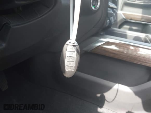 ✅ 2020 Chevrolet Silverado 1500 LT Trail Boss • VIN: 3GCPYFED8LG367055 • Lot: 42945200. Wystawiony na IAAI z przebiegiem 43 162 mil. Bezpłatny archiwum sprzedaży aukcyjnych z USA i szczegółowy raport historii pojazdu na DreamBid. Zdjęcie 11.