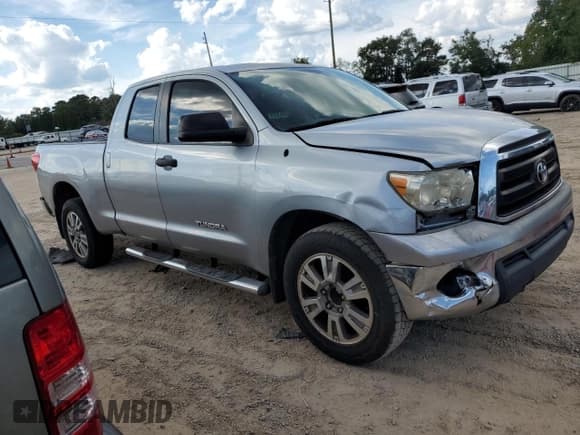 ✅ 2011 Toyota Tundra • VIN: 5TFRU5F16BX025827 • Lot: 81913925. Listed on Copart with 348,735 mi. Free auction sales archive from the USA and detailed vehicle history report at DreamBid. Image 4.