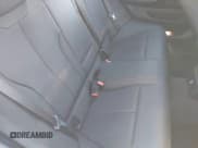 ✅ 2018 BMW 4 Series 430i xDrive • VIN: WBA4J3C57JBG91685 • Lot: 43695832. Wystawiony na IAAI z przebiegiem 113 684 mil. Bezpłatny archiwum sprzedaży aukcyjnych z USA i szczegółowy raport historii pojazdu na DreamBid. Zdjęcie 8.