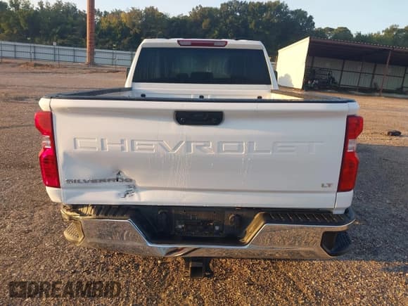 ✅ 2025 Chevrolet Silverado 2500HD LT • VIN: 2GC1KNEY0S1214570 • Lot: 43302687. Wystawiony na IAAI z przebiegiem 7 770 mil. Bezpłatny archiwum sprzedaży aukcyjnych z USA i szczegółowy raport historii pojazdu na DreamBid. Zdjęcie 17.