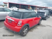 ✅ 2011 MINI Hardtop • VIN: WMWSU3C59BT097994 • Lot: 42361216. Listed on IAAI with 138,074 mi. Free auction sales archive from the USA and detailed vehicle history report at DreamBid. Image 4.