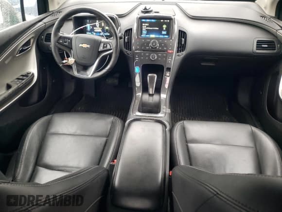 ✅ 2014 Chevrolet Volt • VIN: 1G1RD6E42EU172713 • Lot: 79260454. Wystawiony na Copart z przebiegiem 152 262 mil. Bezpłatny archiwum sprzedaży aukcyjnych z USA i szczegółowy raport historii pojazdu na DreamBid. Zdjęcie 8.