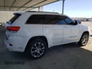 ✅ 2021 Jeep Grand Cherokee Summit • VIN: 1C4RJFJT4MC503101 • Лот: 62697844. Опубликован ранее на Copart с пробегом 82 263 миль. Бесплатный доступ к архиву аукционных продаж из США и подробный отчёт об истории автомобиля на DreamBid. Изображение 3.