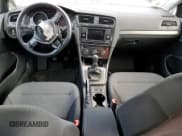 ✅ 2019 Volkswagen Golf S • VIN: 3VWW57AU5KM021879 • Лот: 42142355. Опубликован ранее на Copart с пробегом 13 535 миль. Бесплатный доступ к архиву аукционных продаж из США и подробный отчёт об истории автомобиля на DreamBid. Изображение 8.