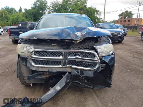 ✅ 2011 Dodge Durango Express • VIN: 1D4RD2GG3BC632618 • Lot: 43041287. Wystawiony na IAAI z przebiegiem 136 071 mil. Bezpłatny archiwum sprzedaży aukcyjnych z USA i szczegółowy raport historii pojazdu na DreamBid. Zdjęcie 6.