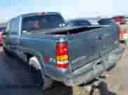 2006 GMC Sierra 1500 SLE1 с VIN 2GTEK13T661145228, выставлен на аукционе IAAI как лот 41668805 с пробегом 183 860 миль миль и . История ставок и продаж доступна на DreamBid. Изображение 3.