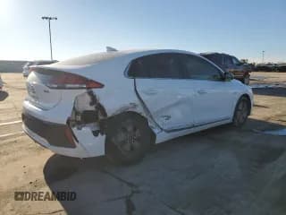 ✅ 2020 Hyundai Ioniq SE • VIN: KMHC75LC4LU213389 • Lot: 46872255. Wystawiony na Copart z przebiegiem 121 142 mil. Bezpłatny archiwum sprzedaży aukcyjnych z USA i szczegółowy raport historii pojazdu na DreamBid. Zdjęcie 3.