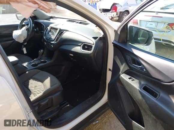 2019 Chevrolet Equinox LT z VIN 3GNAXKEV2KS608590, wystawiony jako IAAI lot #43260807 z przebiegiem 87 185 mil mil oraz . Historia ofert i sprzedaży dostępna na DreamBid. Obrazek 5.