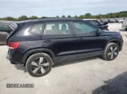 ✅ 2024 Volkswagen Taos S • VIN: 3VV8X7B26RM095679 • Лот: 72037445. Опубликован ранее на Copart с пробегом 4 322 миль. Бесплатный доступ к архиву аукционных продаж из США и подробный отчёт об истории автомобиля на DreamBid. Изображение 3.