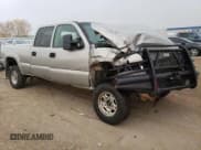 ✅ 2002 Chevrolet Silverado 2500HD LS • VIN: 1GCHK23122F242558 • Lot: 76048264. Listed on Copart with Not provided. Free auction sales archive from the USA and detailed vehicle history report at DreamBid. Image 4.