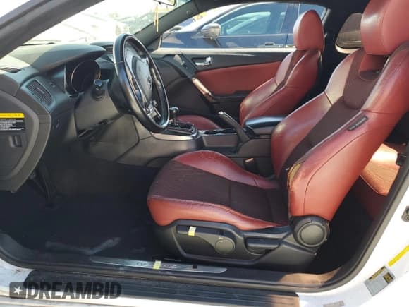 ✅ 2013 Hyundai Genesis Coupe Premium • VIN: KMHHT6KD1DU112460 • Лот: 85746195. Опубликован ранее на Copart с пробегом Не указан. Бесплатный доступ к архиву аукционных продаж из США и подробный отчёт об истории автомобиля на DreamBid. Изображение 7.