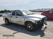 ✅ 2004 Dodge 2500 ST • VIN: 3D7KA28D64G174512 • Lot: 67075214. Wystawiony na Copart z przebiegiem 193 987 mil. Bezpłatny archiwum sprzedaży aukcyjnych z USA i szczegółowy raport historii pojazdu na DreamBid. Zdjęcie 4.