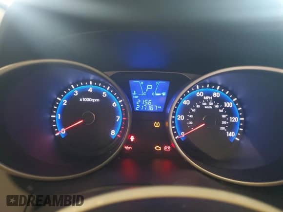 2013 Hyundai Tucson GLS z VIN KM8JU3AC2DU650509, wystawiony jako Copart lot #66956835 z przebiegiem 217 167 mil mil oraz Czysty tytuł • Clean title. Historia ofert i sprzedaży dostępna na DreamBid. Obrazek 9.