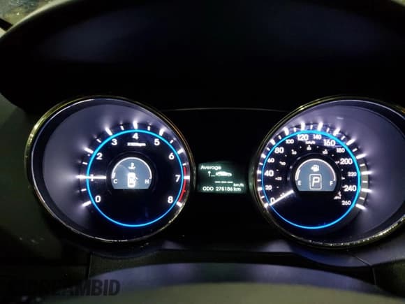 ✅ 2013 Hyundai Sonata SE • VIN: 5NPEC4AC3DH514897 • Lot: 51220125. Listed on Copart with 275,186 mi. Free auction sales archive from the USA and detailed vehicle history report at DreamBid. Image 9.