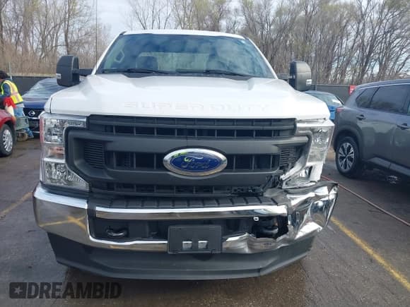 ✅ 2020 Ford F-250 XL • VIN: 1FT7X2BN7LED84767 • Lot: 41833141. Listed on IAAI with 39,851 mi. Free auction sales archive from the USA and detailed vehicle history report at DreamBid. Image 12.