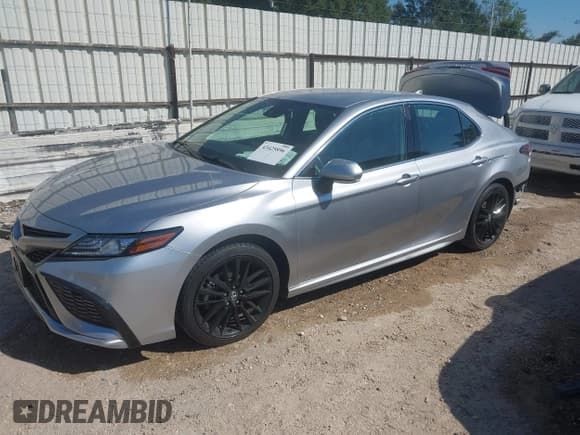 ✅ 2023 Toyota Camry XSE • VIN: 4T1K61AKXPU721261 • Lot: 43425896. Wystawiony na IAAI z przebiegiem 68 168 mil. Bezpłatny archiwum sprzedaży aukcyjnych z USA i szczegółowy raport historii pojazdu na DreamBid. Zdjęcie 17.