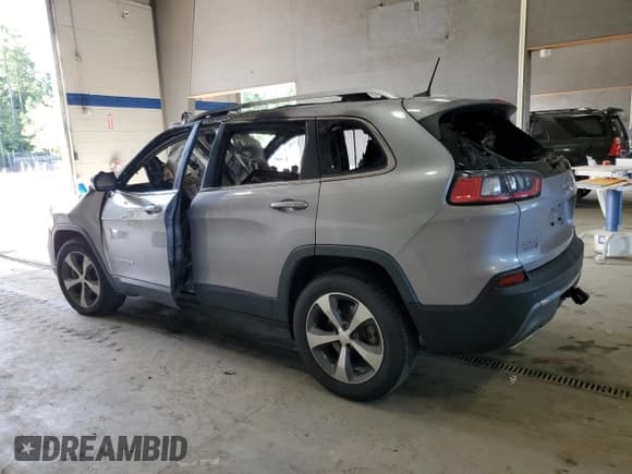 ✅ 2019 Jeep Cherokee Limited • VIN: 1C4PJMDX3KD122647 • Lot: 68714735. Listed on Copart with Not provided. Free auction sales archive from the USA and detailed vehicle history report at DreamBid. Image 2.