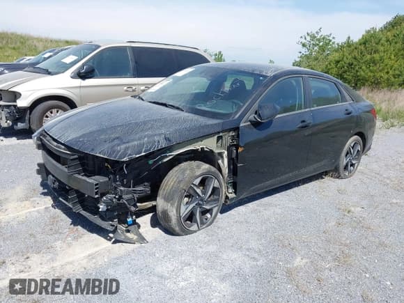 ✅ 2023 Hyundai Elantra SEL • VIN: 5NPLS4AG6PH114687 • Lot: 41578613. Listed on IAAI with 37,396 mi. Free auction sales archive from the USA and detailed vehicle history report at DreamBid. Image 2.