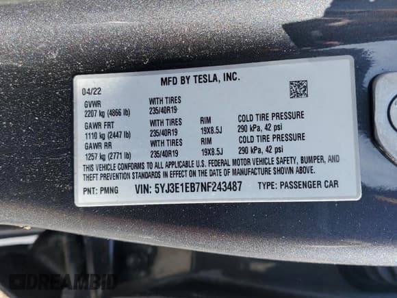 ✅ 2022 Tesla Model 3 Long Range • VIN: 5YJ3E1EB7NF243487 • Лот: 86697515. Опубликован ранее на Copart с пробегом 7 973 миль. Бесплатный доступ к архиву аукционных продаж из США и подробный отчёт об истории автомобиля на DreamBid. Изображение 14.