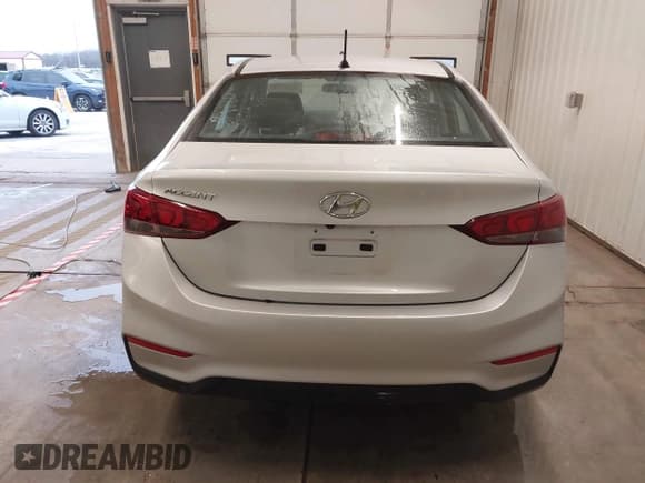 ✅ 2020 Hyundai Accent SE • VIN: 3KPC24A68LE092133 • Lot: 41387101. Wystawiony na IAAI z przebiegiem 113 546 mil. Bezpłatny archiwum sprzedaży aukcyjnych z USA i szczegółowy raport historii pojazdu na DreamBid. Zdjęcie 16.