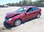 ✅ 2001 Mercedes-Benz C 320 • VIN: WDBRF64J51F097544 • Lot: 42632467. Wystawiony na IAAI z przebiegiem 108 560 mil. Bezpłatny archiwum sprzedaży aukcyjnych z USA i szczegółowy raport historii pojazdu na DreamBid. Zdjęcie 2.