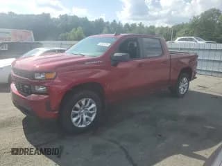 ✅ 2022 Chevrolet Silverado 1500 Custom • VIN: 3GCPYBEK6NG188796 • Lot: 62487375. Wystawiony na Copart z przebiegiem 31 799 mil. Bezpłatny archiwum sprzedaży aukcyjnych z USA i szczegółowy raport historii pojazdu na DreamBid. Zdjęcie 1.