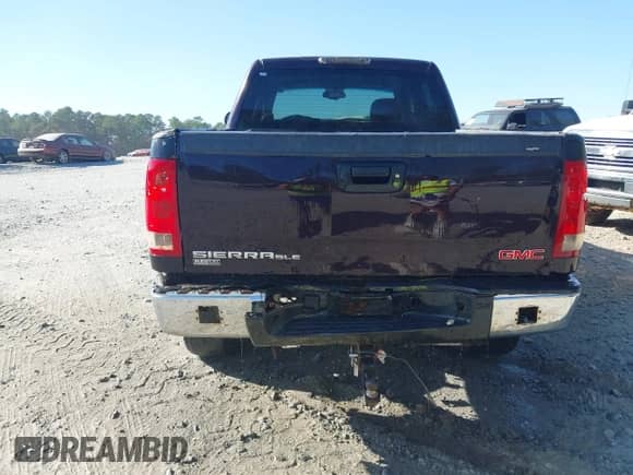2008 GMC Sierra 1500 Work Truck with VIN 2GTEK133481203680, listed as a IAAI auction lot 43413102 with 241,654 mi miles and . Bid and sale history available at DreamBid. Image 16.