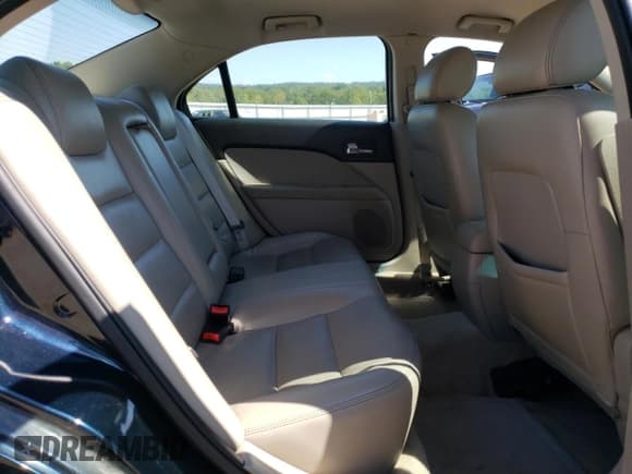 ✅ 2008 Ford Fusion SEL • VIN: 3FAHP02118R206241 • Lot: 81518175. Wystawiony na Copart z przebiegiem 221 886 mil. Bezpłatny archiwum sprzedaży aukcyjnych z USA i szczegółowy raport historii pojazdu na DreamBid. Zdjęcie 10.