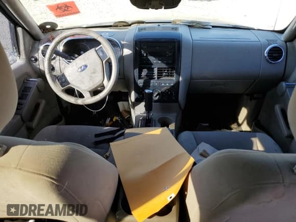 ✅ 2007 Ford Explorer XLT • VIN: 1FMEU73817UB71178 • Lot: 72386834. Listed on Copart with 171,366 mi. Free auction sales archive from the USA and detailed vehicle history report at DreamBid. Image 8.