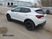 ✅ 2024 Buick Encore GX Sport Touring • VIN: KL4AMESL6RB011206 • Lot: 42092669. Wystawiony na IAAI z przebiegiem 18 282 mil. Bezpłatny archiwum sprzedaży aukcyjnych z USA i szczegółowy raport historii pojazdu na DreamBid. Zdjęcie 3.