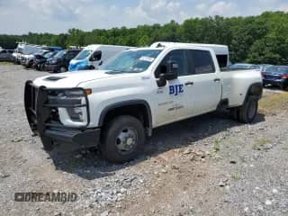 2020 Chevrolet Silverado 3500HD Work Truck z VIN 1GC4YSEY7LF241382, wystawiony jako Copart lot #58310585 z przebiegiem 109 367 mil mil oraz Szkoda całkowita • Salvage title. Historia ofert i sprzedaży dostępna na DreamBid. Obrazek 1.