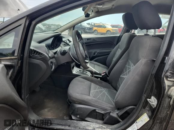 ✅ 2014 Ford Fiesta S • VIN: 3FADP4TJ6EM132912 • Lot: 81236695. Listed on Copart with 110,158 mi. Free auction sales archive from the USA and detailed vehicle history report at DreamBid. Image 7.