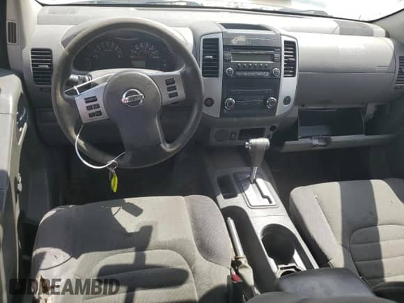 2015 Nissan Frontier S z VIN 1N6BD0CT5FN731034, wystawiony jako Copart lot #65045915 z przebiegiem 142 816 mil mil oraz Czysty tytuł • Clean title. Historia ofert i sprzedaży dostępna na DreamBid. Obrazek 8.