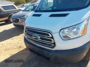 ✅ 2018 Ford Transit Passenger XL • VIN: 1FBZX2YMXJKB06357 • Lot: 43534327. Wystawiony na IAAI z przebiegiem 286 290 mil. Bezpłatny archiwum sprzedaży aukcyjnych z USA i szczegółowy raport historii pojazdu na DreamBid. Zdjęcie 6.