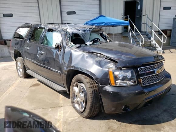 ✅ 2012 Chevrolet Suburban LTZ • VIN: 1GNSKKE70CR189504 • Lot: 69756674. Wystawiony na Copart z przebiegiem Nie podano. Bezpłatny archiwum sprzedaży aukcyjnych z USA i szczegółowy raport historii pojazdu na DreamBid. Zdjęcie 4.