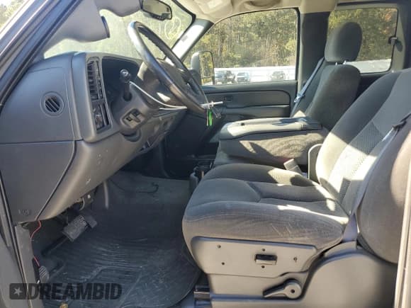 ✅ 2007 Chevrolet Silverado 2500HD LT2 • VIN: 1GCHK29D67E160086 • Lot: 90651555. Listed on Copart with 104,769 mi. Free auction sales archive from the USA and detailed vehicle history report at DreamBid. Image 7.
