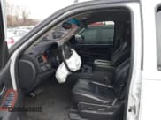 ✅ 2011 Chevrolet Suburban LT • VIN: 1GNSKJE37BR386627 • Lot: 43727327. Listed on IAAI with 181,651 mi. Free auction sales archive from the USA and detailed vehicle history report at DreamBid. Image 5.