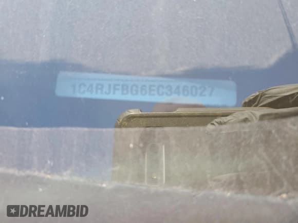 ✅ 2014 Jeep Grand Cherokee Limited • VIN: 1C4RJFBG6EC346027 • Lot: 90317155. Wystawiony na Copart z przebiegiem 182 995 mil. Bezpłatny archiwum sprzedaży aukcyjnych z USA i szczegółowy raport historii pojazdu na DreamBid. Zdjęcie 13.