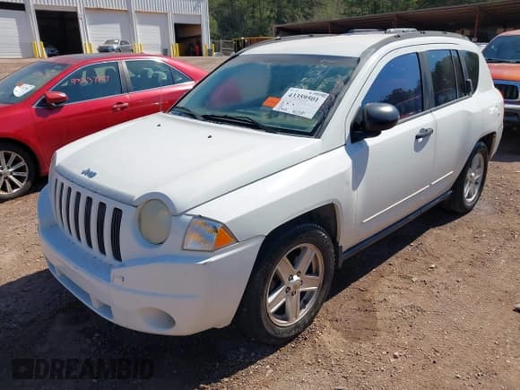 ✅ 2007 Jeep Compass Sport • VIN: 1J8FF47W27D583287 • Лот: 43359501. Опубликован ранее на IAAI с пробегом 238 284 миль. Бесплатный доступ к архиву аукционных продаж из США и подробный отчёт об истории автомобиля на DreamBid. Изображение 2.